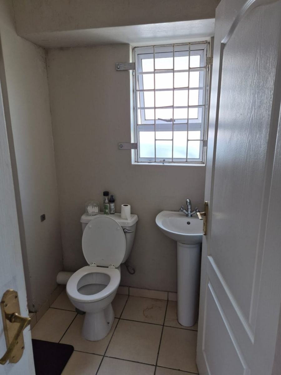 4 Bedroom Property for Sale in Morningside Eastern Cape